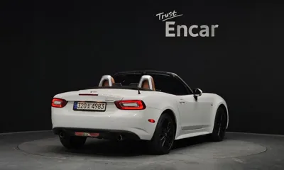 Fiat 124 2017, 62269 км, за 17350.98 USD