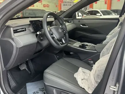 BYD Qin Plus 2026, 100 км, за 10299.63 USD - фото 9
