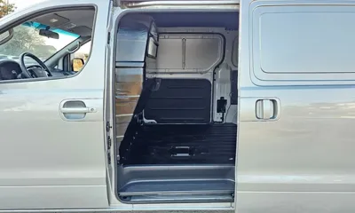 Hyundai Starex 2016, 107172 км, за 7094.06 USD - фото 11