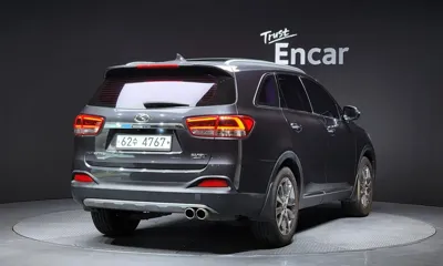 Kia Sorento 2015, 72054 км, за 10148.33 USD