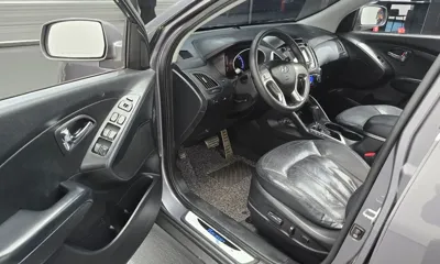 Hyundai Tucson 2011, 153560 км, за 3106.82 USD - фото 10