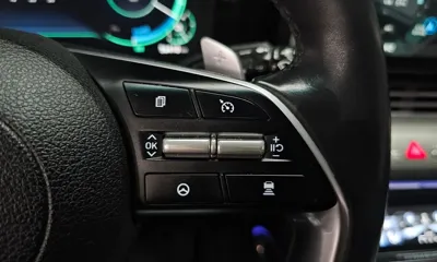 Hyundai Grandeur 2022, 56410 км, за 17723.51 USD - фото 32