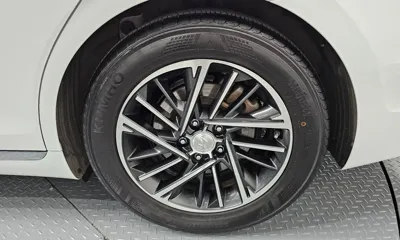 Hyundai Grandeur 2021, 49813 км, за 13418.84 USD - фото 21