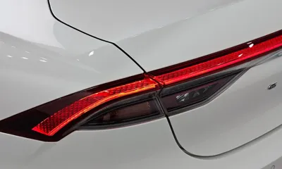 Hyundai Grandeur 2021, 49813 км, за 13418.84 USD - фото 23