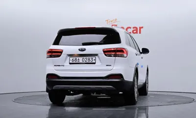 Kia Sorento 2017, 135785 км, за 8325.07 USD