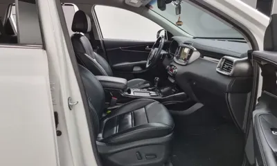 Kia Sorento 2017, 135785 км, за 8325.07 USD - фото 10