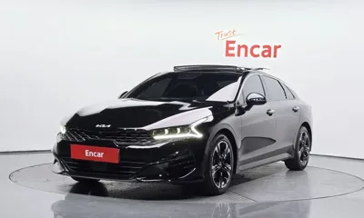 Kia K5 · 2023 год