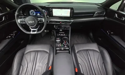 Kia K5 2023, 17147 км, за 18103.73 USD - фото 7