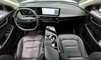 Kia EV6 2025, 20105 км, за 25617.44 USD - фото 7