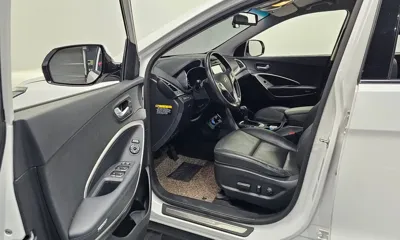 Hyundai Santafe 2016, 103618 км, за 7735.81 USD - фото 10