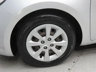 Kia Pride 2015, 57659 км, за 3581.43 USD