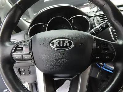 Kia Pride 2015, 57659 км, за 3581.43 USD - фото 11