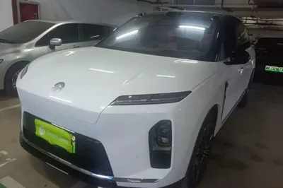 Nio ES8 · 2026 год