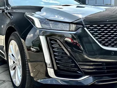 Cadillac CT5 2023, 20000 км, за 19245.12 USD