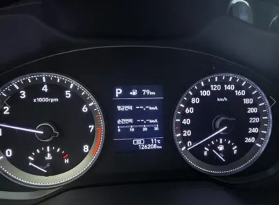 Hyundai Grandeur 2018, 127000 км, за 9441.94 USD - фото 7