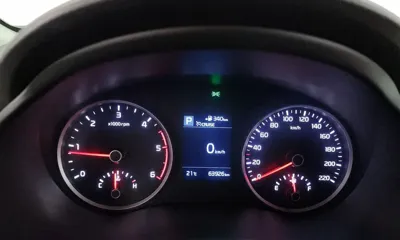 Kia Stonic 2018, 63926 км, за 6830.76 USD - фото 8
