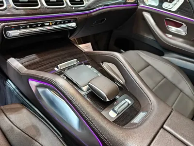 Mercedes-Benz GLS 2021, 79000 км, за 85458.67 USD - фото 13