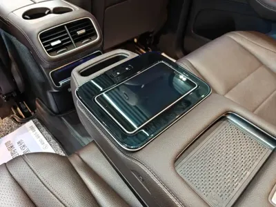 Mercedes-Benz GLS 2021, 79000 км, за 85458.67 USD - фото 20
