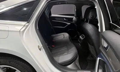 Audi A6 2021, 47022 км, за 22990.01 USD - фото 12