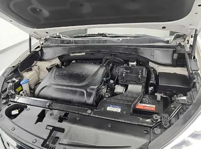 Hyundai Santafe 2014, 220578 км, за 4398.06 USD