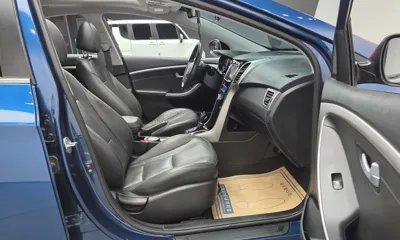 Hyundai i30 2015, 80657 км, за 4296.67 USD - фото 10