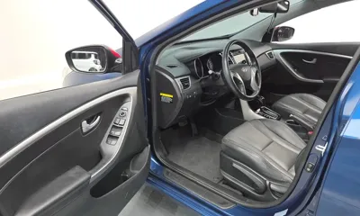 Hyundai i30 2015, 80657 км, за 4296.67 USD - фото 11