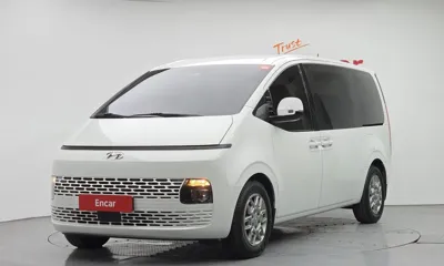 Hyundai Staria · 2022 год