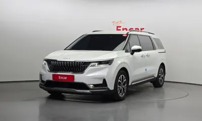 Kia Canival · 2023 год