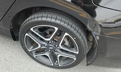Hyundai Grandeur 2016, 150242 км, за 5185.77 USD