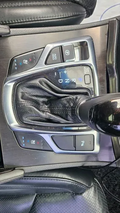 Hyundai Grandeur 2016, 150242 км, за 5185.77 USD - фото 15