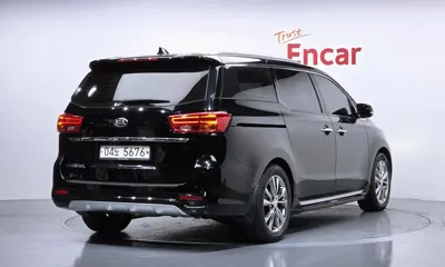 Kia Canival 2019, 125151 км, за 9939.54 USD