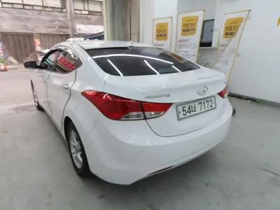 Hyundai Avante 2013, 119040 км, за 2800.02 USD