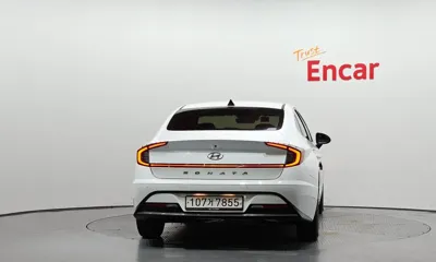 Hyundai Sonata 2021, 101881 км, за 9432.74 USD