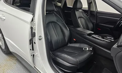 Hyundai Sonata 2021, 101881 км, за 9432.74 USD - фото 12
