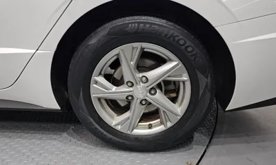 Hyundai Sonata 2021, 101881 км, за 9432.74 USD - фото 21
