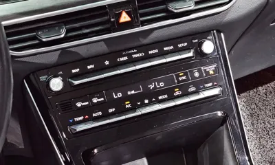Kia K7 2020, 157058 км, за 10596.11 USD - фото 32