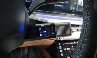 Hyundai Grandeur 2023, 34226 км, за 22666.59 USD - фото 9
