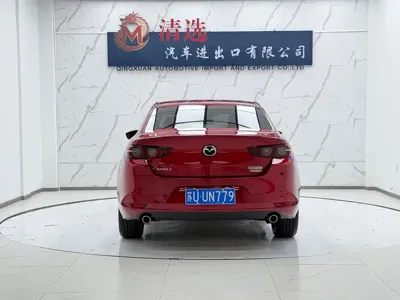 Mazda 3 Axela 2024, 15000 км, за 13250.81 USD