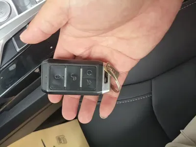 BYD Yuan EV 2020, 112800 км, за 5885.7 USD - фото 9