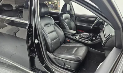 Hyundai Grandeur 2017, 176453 км, за 5583.29 USD - фото 11