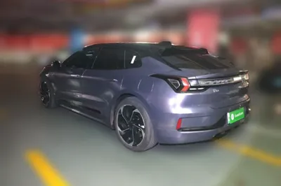Zeekr 001 2023, 57100 км, за 21315 USD