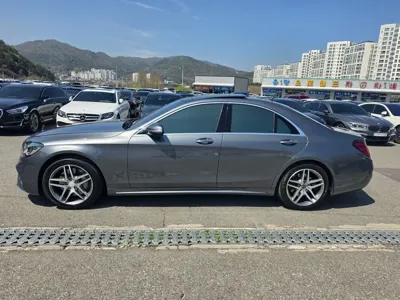 Mercedes-Benz S-Class 2019, 121000 км, за 29918.06 USD