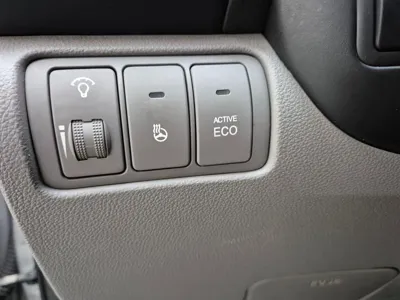 Kia Canival 2012, 132375 км, за 2841.1 USD - фото 9