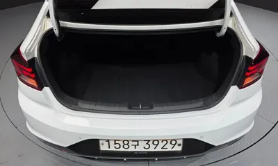 Hyundai Avante 2020, 54957 км, за 9751.02 USD - фото 18