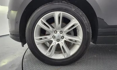 Land Rover Range Rover Velar 2019, 106264 км, за 18019.79 USD