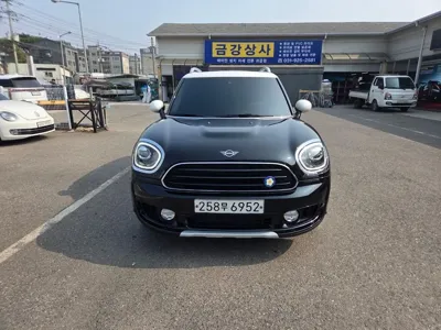 MINI Countryman 2019, 41800 км, за 12165.93 USD