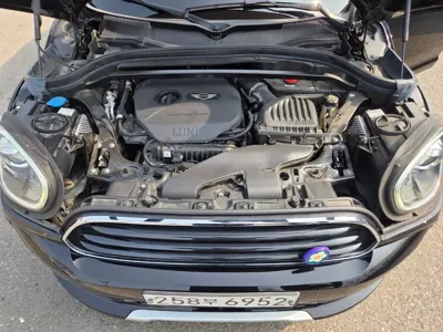 MINI Countryman 2019, 41800 км, за 12165.93 USD - фото 6
