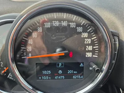 MINI Countryman 2019, 41800 км, за 12165.93 USD - фото 8