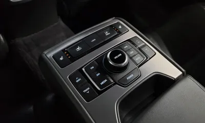 Hyundai Genesis 2016, 151701 км, за 6225.16 USD - фото 17