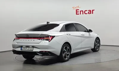 Hyundai Avante 2021, 64766 км, за 11896.24 USD